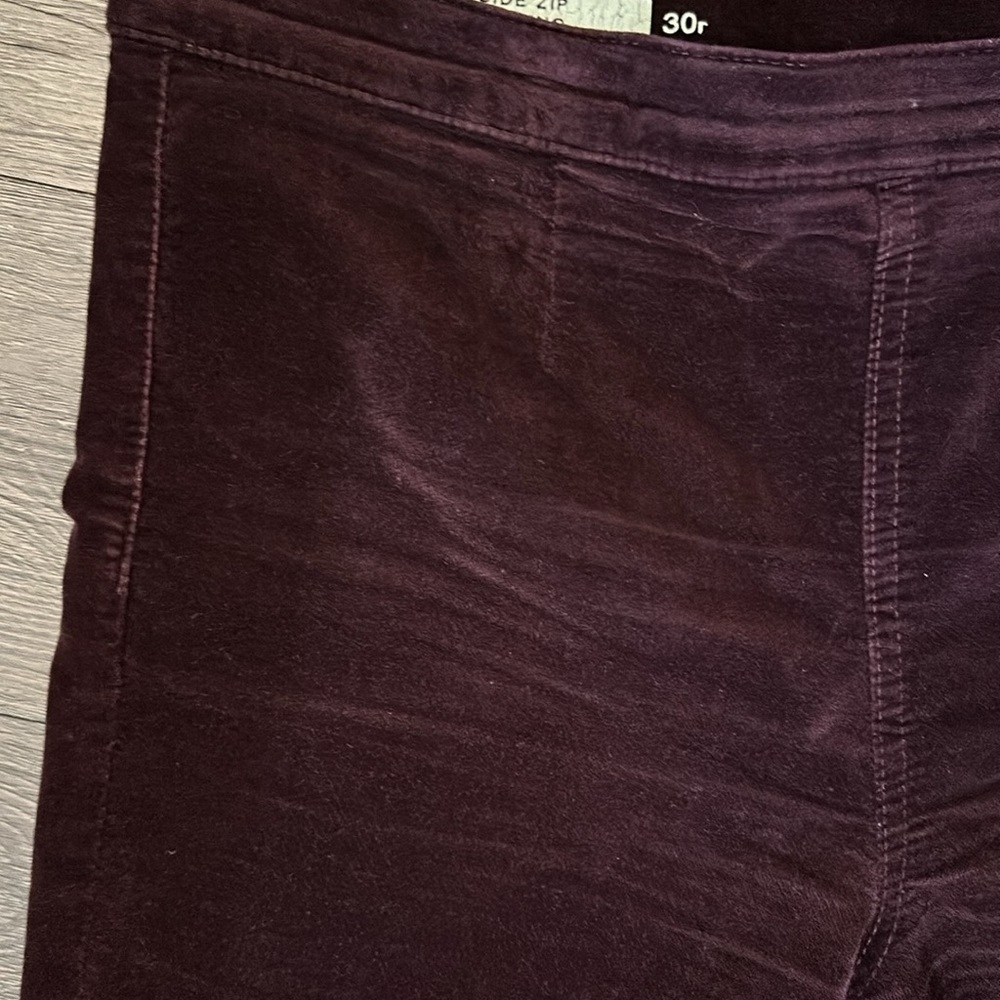 Side Zip Legging - Picture 4 of 6